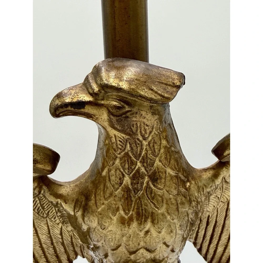 Vintage Eagle Table Lamp Amber Glass Brass Tone
